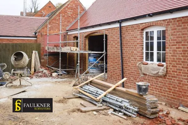 What is the minimum distance between 2 houses? 2 Distance Between Two Houses : Party Wall Surveyors St-Albans