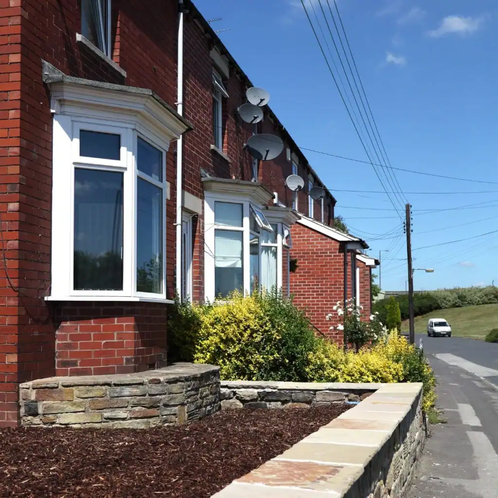 Can a Neighbour Remove Survey Stakes? 3 Min Critical Guide to Avoid Legal Issues 2 Faulkner Party Wall Surveyors St-Albans : Can My Neighbour Remove Survey Skates